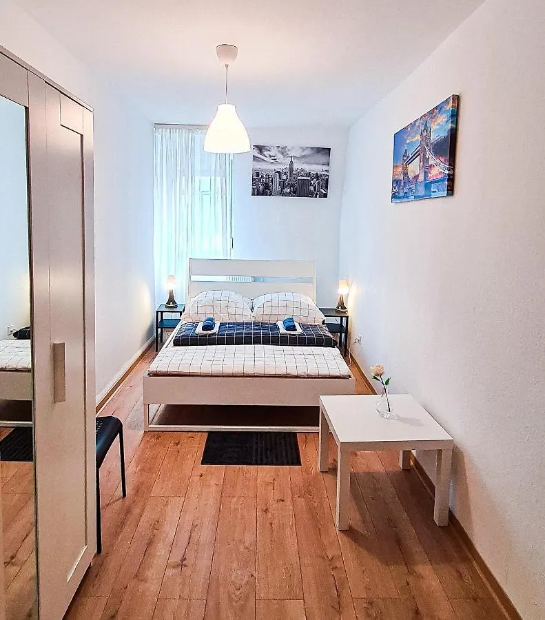 Stylische Wohnung In Stadtzentrum Fuerth Apartment